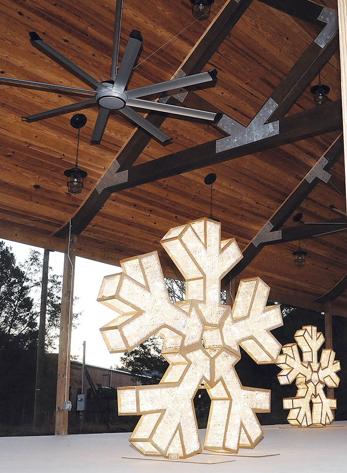 TLC Christmas parades, & much more begin tonight TaborLoris Tribune